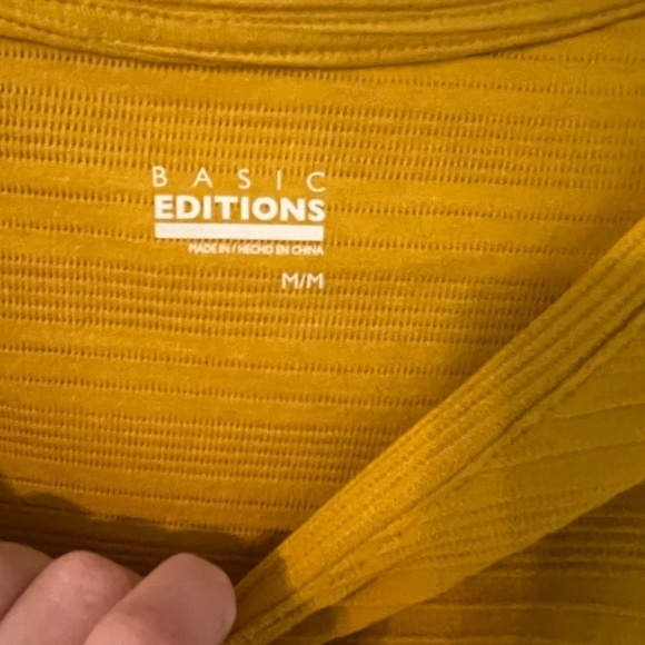 Basic Editions Yellow Top - Picture 3 of 3